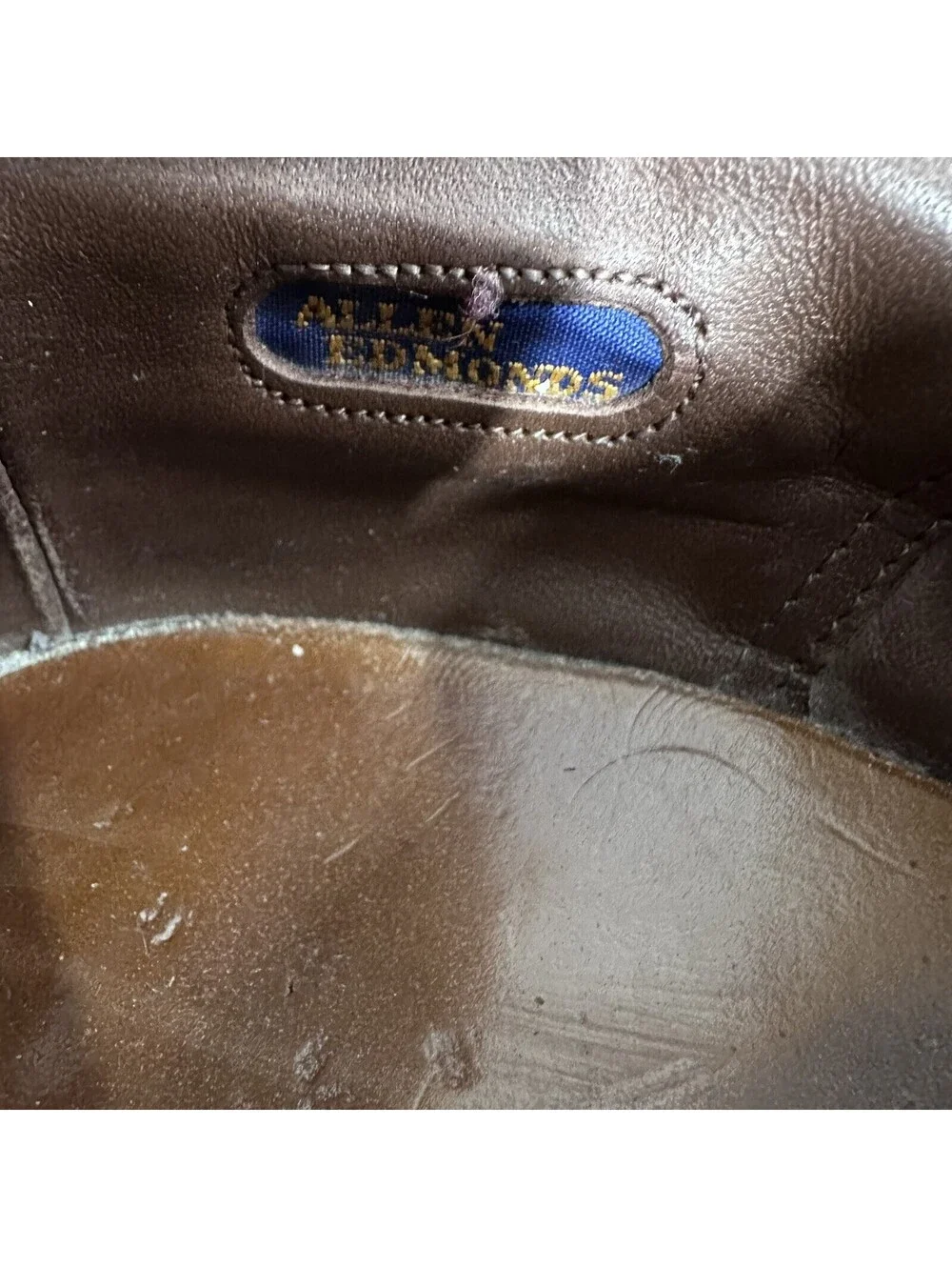 Allen Edmonds Strand Burgundy Calfskin Leather Cap Toe Sz 10.5D VIEW ALL PHOTOS